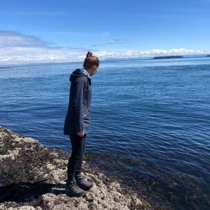 Meet your Posher, Sumara